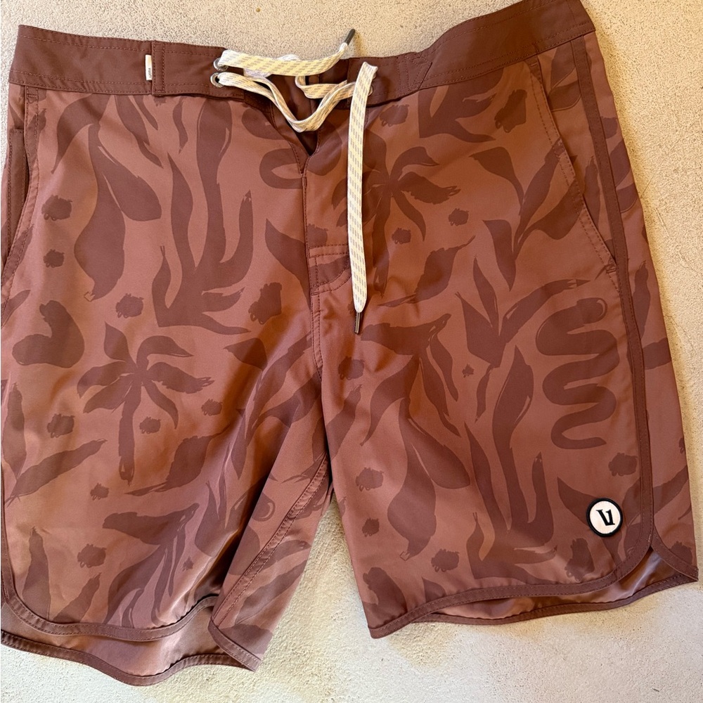 Vuori Brown Board Shorts Quick-Drying Swimwear